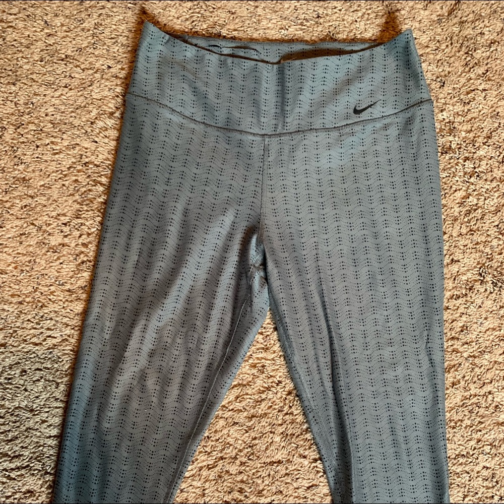 Nike Dri Fit Capris